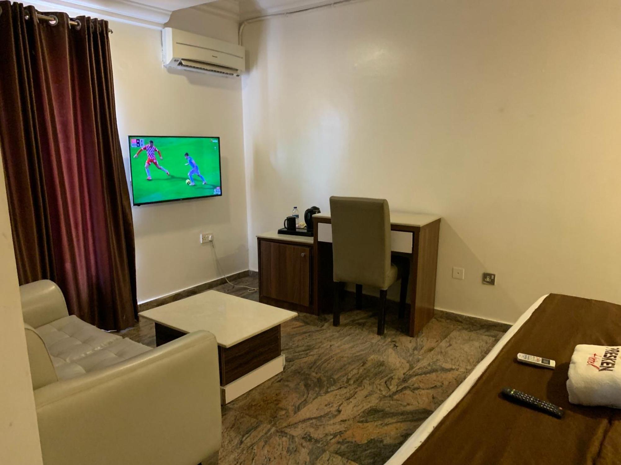 Presken Hotel @Oniru Лагос Экстерьер фото