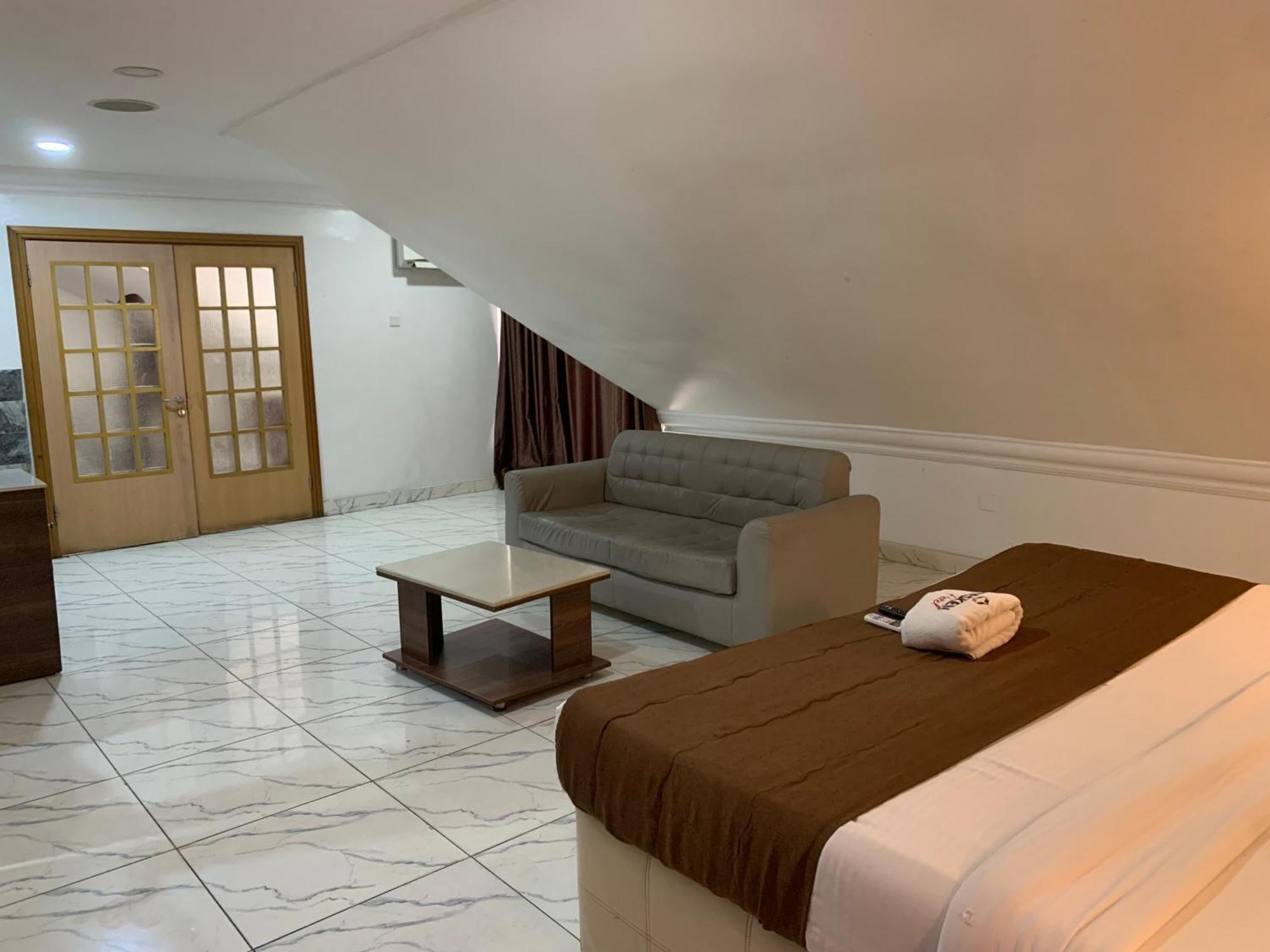 Presken Hotel @Oniru Лагос Экстерьер фото
