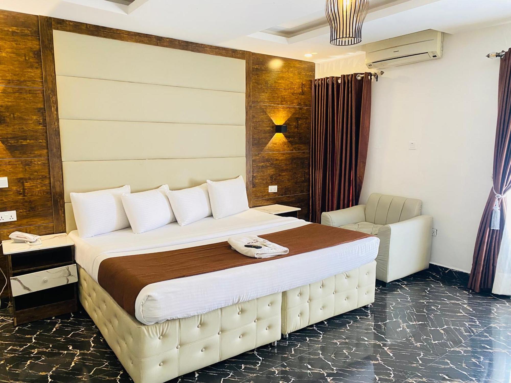 Presken Hotel @Oniru Лагос Экстерьер фото